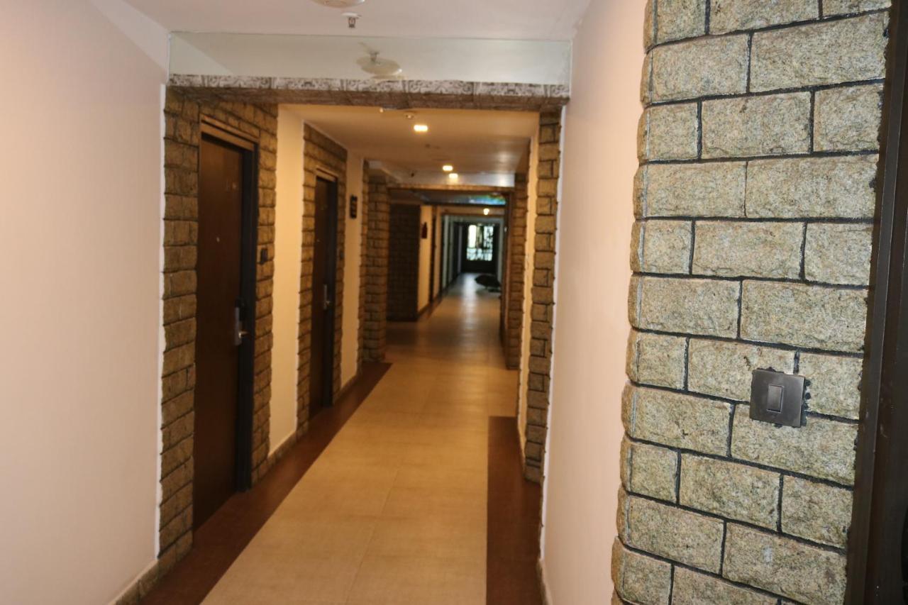 Hotel Sk Riverfront Vijayawāda Exterior foto